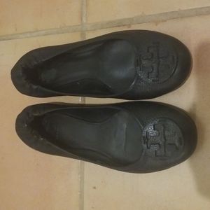 Tory Burch Black Pebbled Leather Ballet Flats